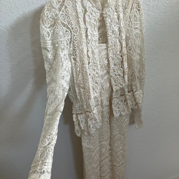 Vintage Ivory Lace Dress 1960s ILGWU - Picture 3 of 16